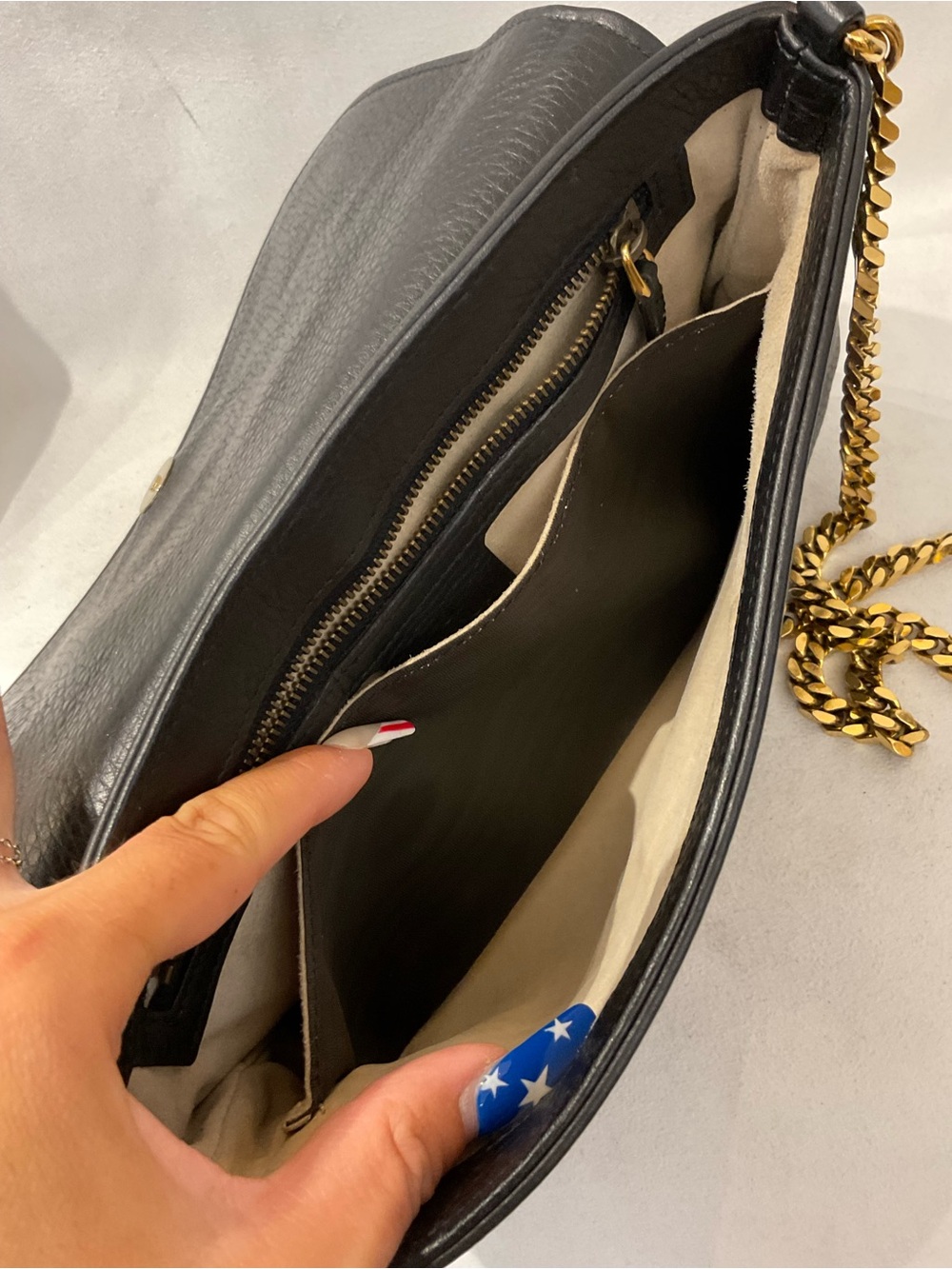 Gucci Bag - Picture 8 of 10